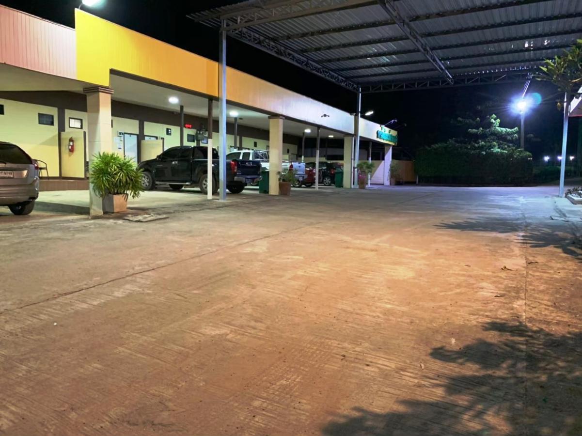 Garden Place Phetchabun Buitenkant foto